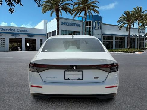 Used 2024 Honda Accord EX image 6