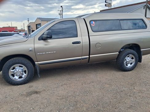 Used 2006 Dodge Ram 2500 Truck SLT w/ Trailer Tow Group RWD image 2