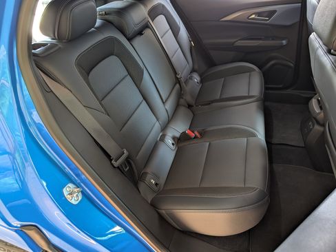 Used 2024 Chevrolet Equinox EV LT w/ Active Safety Package 3 FWD image 20