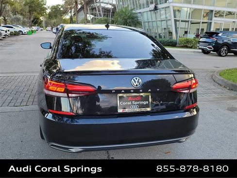 Used 2020 Volkswagen Passat 2.0T SE w/ Sunroof Package image 6