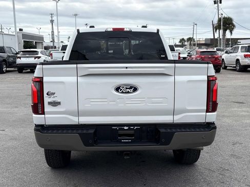 Used 2025 Ford F150 King Ranch w/ FX4 Off-Road Package image 4