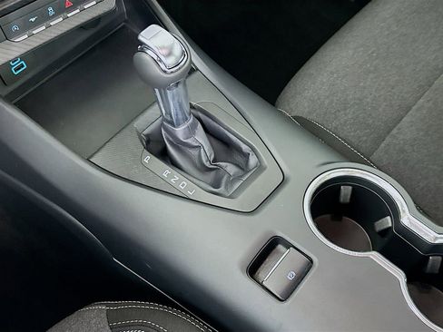 Used 2024 Ford Mustang Coupe RWD image 16