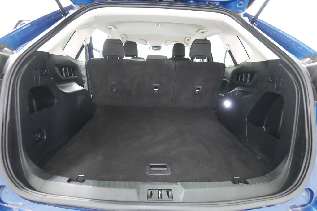 Used 2020 Ford Edge SE AWD/4WD image 19