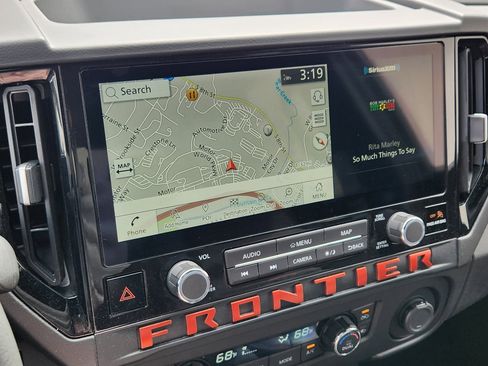 Used 2025 Nissan Frontier PRO-4X w/ Pro Premium Package AWD/4WD image 14