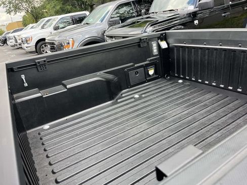 Used 2023 Toyota Tacoma TRD Off-Road AWD/4WD image 15