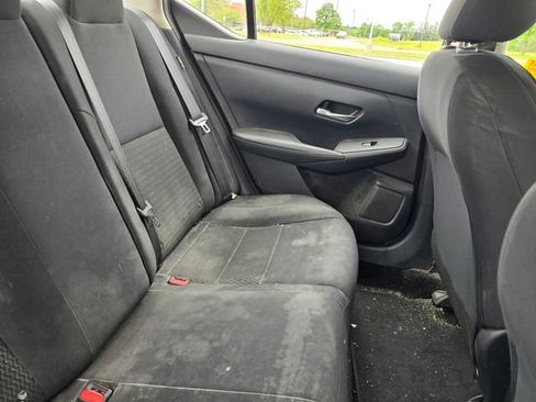 Used 2021 Nissan Sentra S FWD image 12