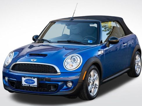 Used 2015 MINI Cooper S image 25