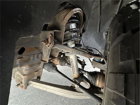 Used 2014 GMC Sierra 1500 SLT w/ All-Terrain Package image 30