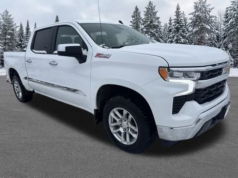 Used 2025 Chevrolet Silverado 1500 LT image 8