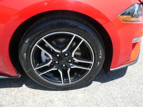 Used 2021 Ford Mustang Premium RWD image 28