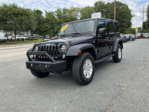 Used 2017 Jeep Wrangler Unlimited Sport w/ Quick Order Package 23S AWD/4WD image 1