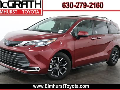 Certified 2025 Toyota Sienna Platinum