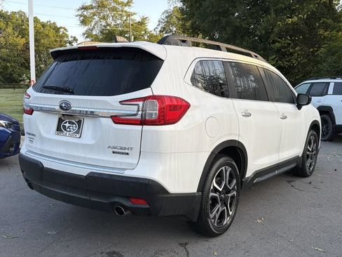 Used 2024 Subaru Ascent Touring AWD/4WD image 3