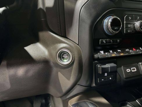 Used 2021 GMC Sierra 3500 Denali w/ Denali Ultimate Package image 27