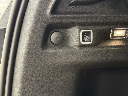 New 2025 Jeep Grand Cherokee L Limited w/ Luxury Tech Group II AWD/4WD image 42