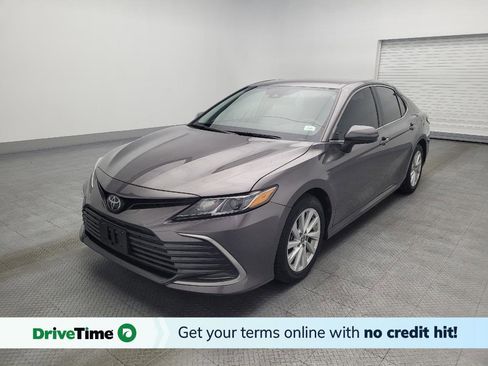 Used 2023 Toyota Camry LE image 1