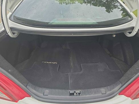 Used 2013 Hyundai Genesis 2.0T image 25