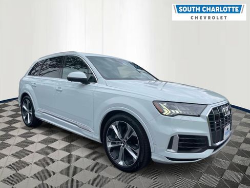 Used 2021 Audi Q7 3.0T Prestige AWD/4WD image 3