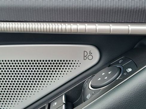 Used 2025 Ford Explorer ST w/ Sun And Sound Package image 14