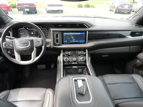 Used 2021 GMC Yukon Denali AWD/4WD image 25