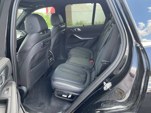 Used 2019 BMW X5 xDrive40i w/ Premium Package 2 AWD/4WD image 14