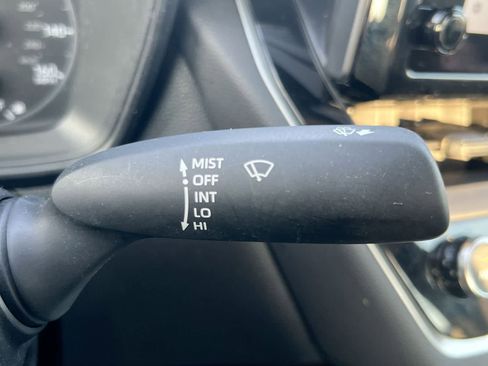 Used 2023 Toyota Corolla LE image 25