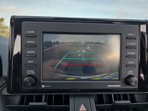 Used 2021 Toyota RAV4 XLE image 25