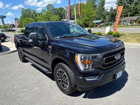 Used 2021 Ford F150 XLT w/ Equipment Group 302A High AWD/4WD image 4