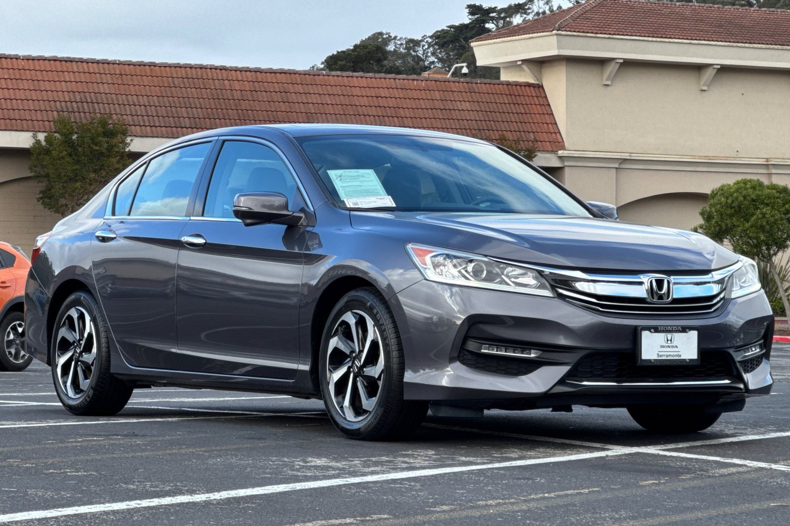 Used 2016 Honda Accord EX-L image 6