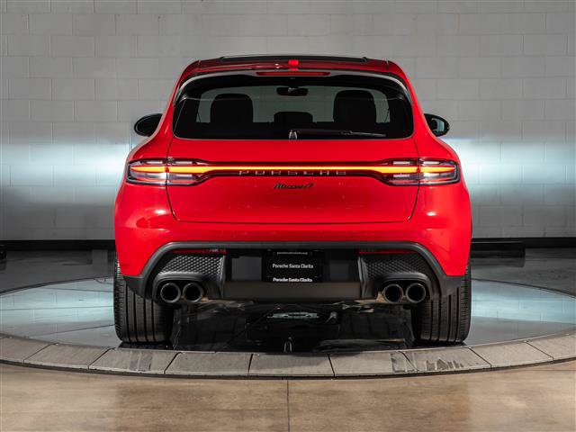 Used 2025 Porsche Macan Turbo AWD/4WD image 10