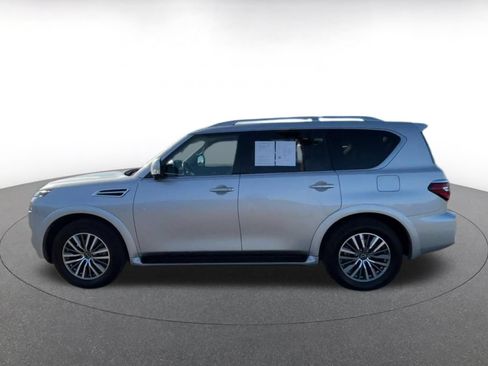 Used 2024 Nissan Armada SL RWD image 8
