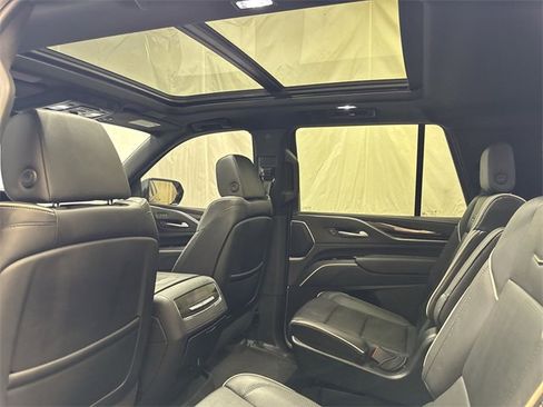 Certified 2024 Cadillac Escalade Premium Luxury w/ LPO, Floor Liner Package image 14