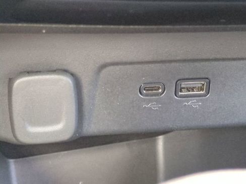 Used 2024 Chevrolet Trax LT w/ Driver Confidence Package image 24