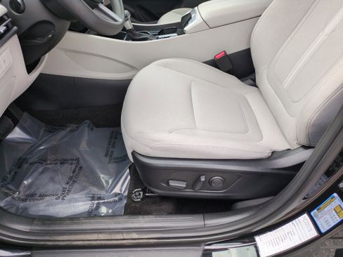 Used 2025 Hyundai Tucson SEL FWD image 17