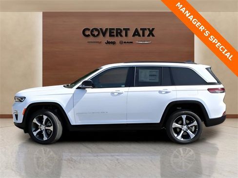 New 2025 Jeep Grand Cherokee Limited w/ Luxury Tech Group II image 2