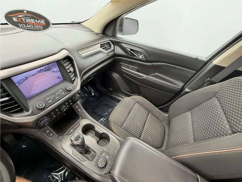 Used 2017 GMC Acadia SLE w/ Driver Alert Package I AWD/4WD image 20