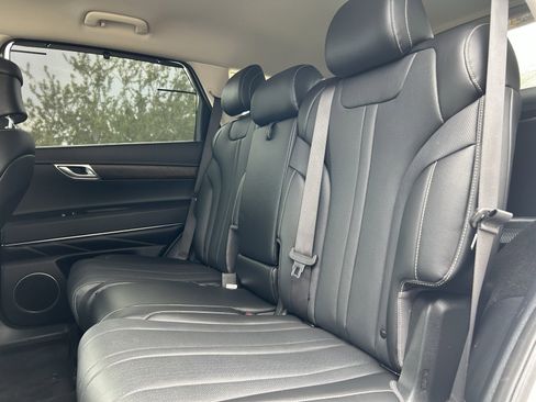 Used 2024 Genesis GV80 2.5T image 12