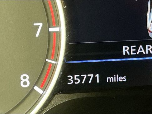 Used 2024 Nissan Sentra SV image 16