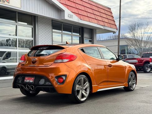 Used 2013 Hyundai Veloster Turbo image 3