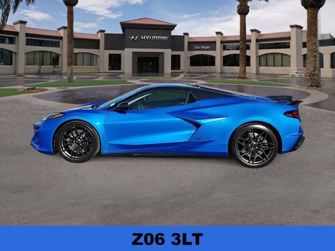 Used 2024 Chevrolet Corvette Z06 w/ Stealth Interior Trim Package RWD image 5