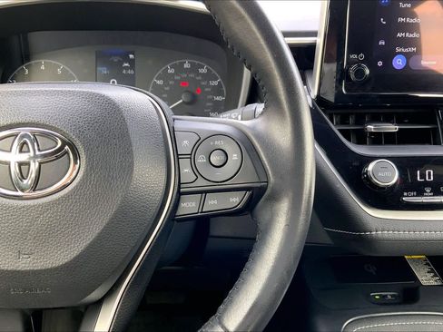 Used 2024 Toyota Corolla SE w/ SE Package image 24