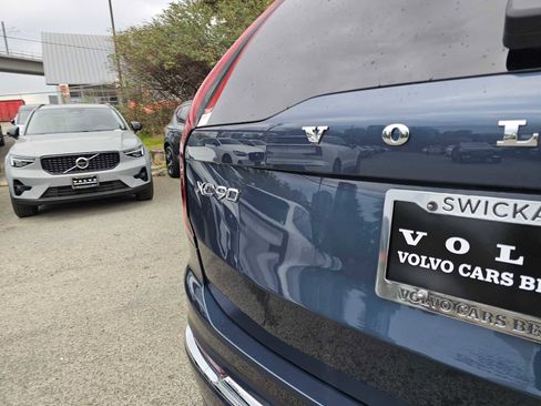 New 2026 Volvo XC90 B5 Plus w/ Protection Package image 13