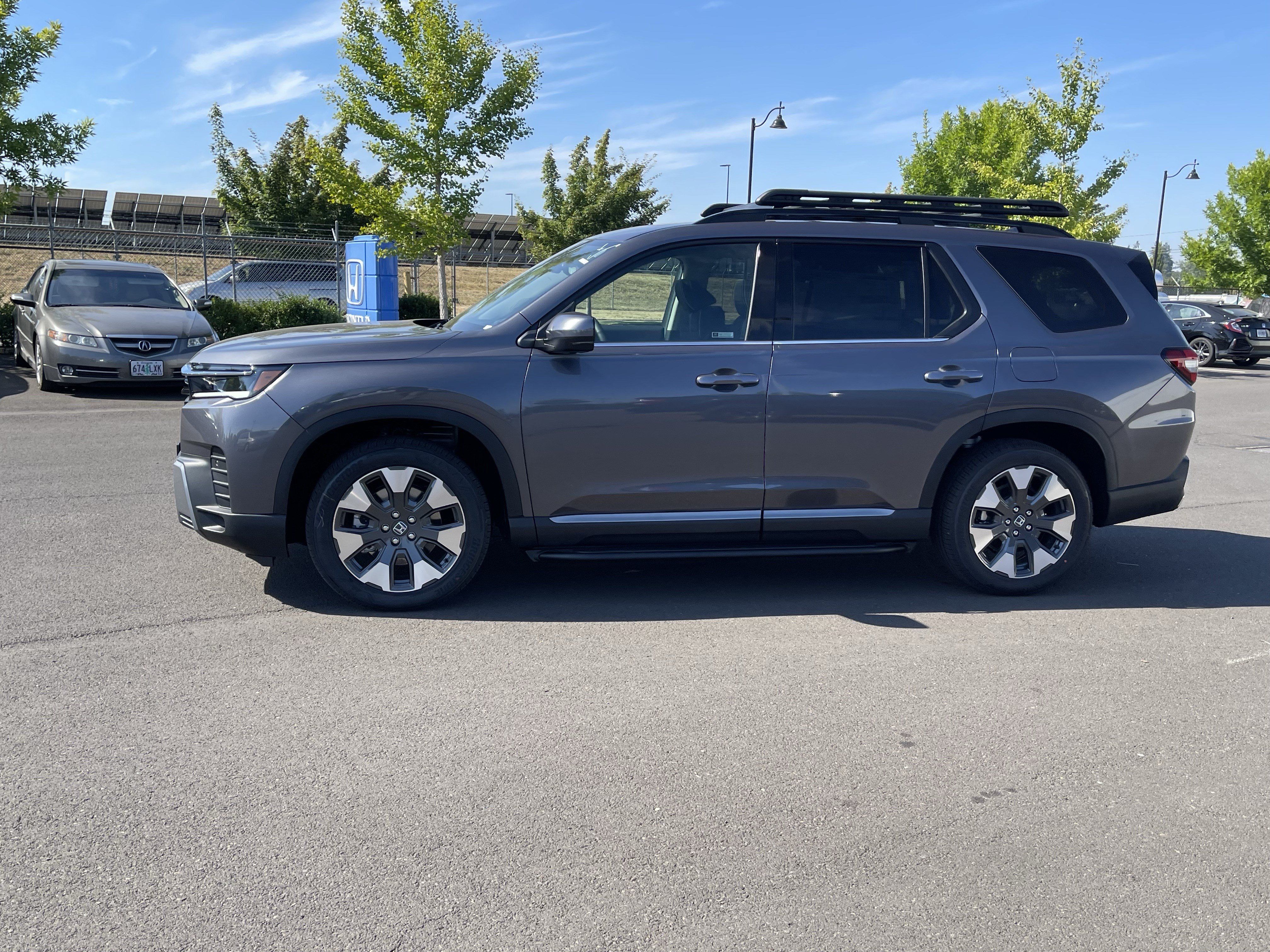 New 2026 Honda Pilot Elite image 2