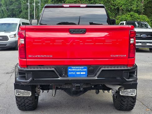 Used 2024 Chevrolet Silverado 2500 Custom w/ Custom Convenience Package AWD/4WD image 6