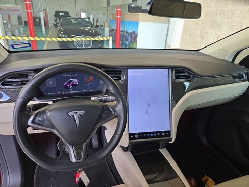 Used 2019 Tesla Model X Long Range AWD/4WD image 35