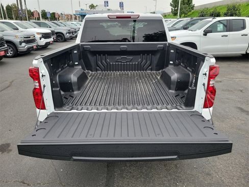 New 2026 Chevrolet Silverado 1500 Custom image 18