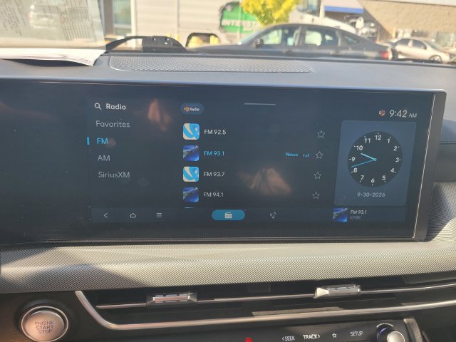Used 2025 Hyundai Sonata SEL FWD image 23