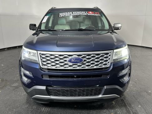 Used 2016 Ford Explorer Platinum image 4