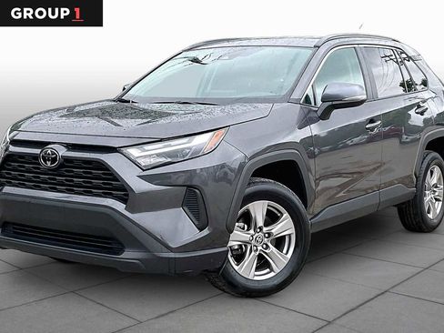 Used 2024 Toyota RAV4 XLE FWD image 1