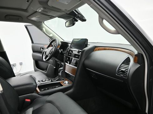 Used 2023 Nissan Armada SL w/ Cargo Package image 7